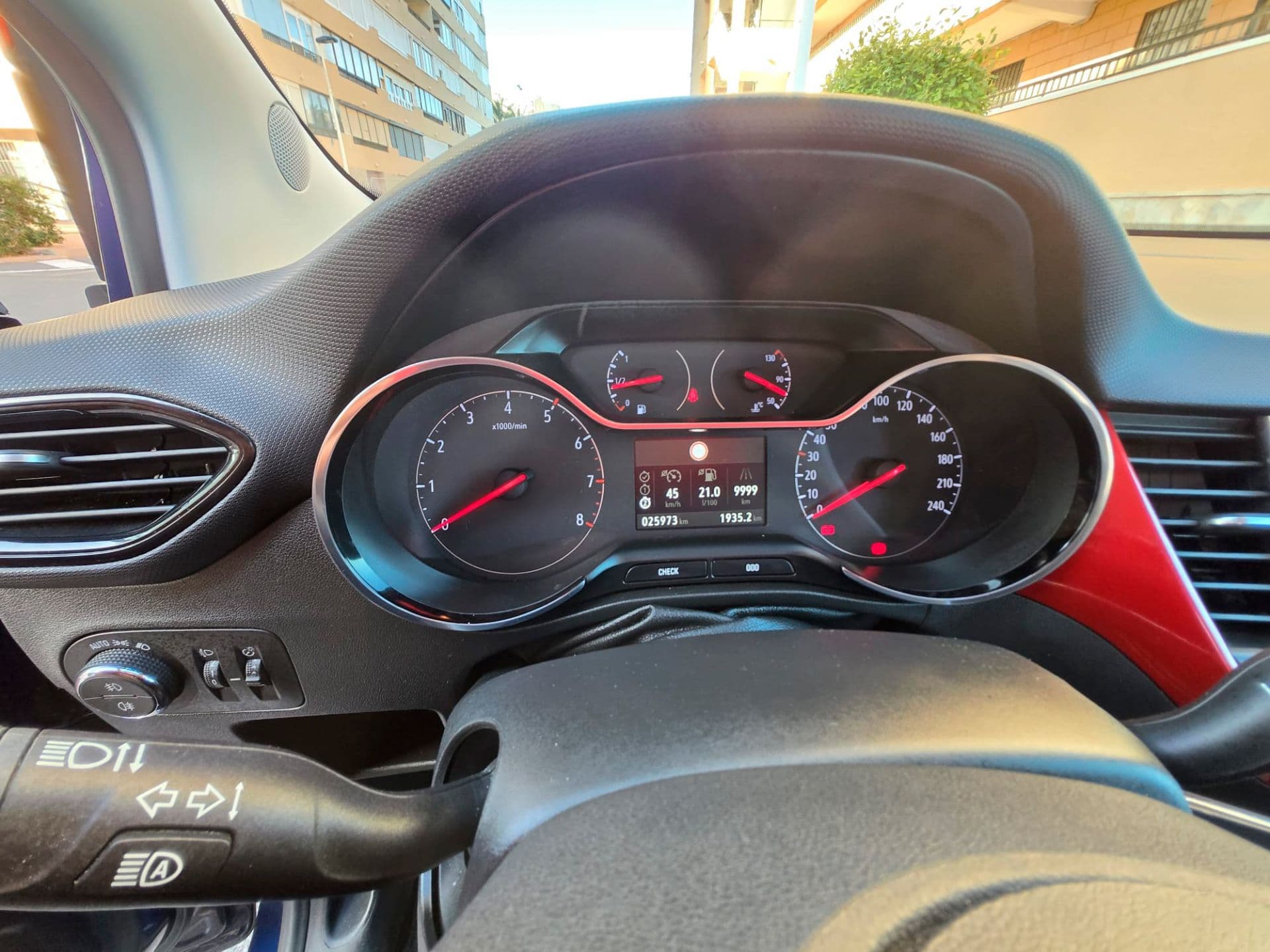 OPEL crossland x