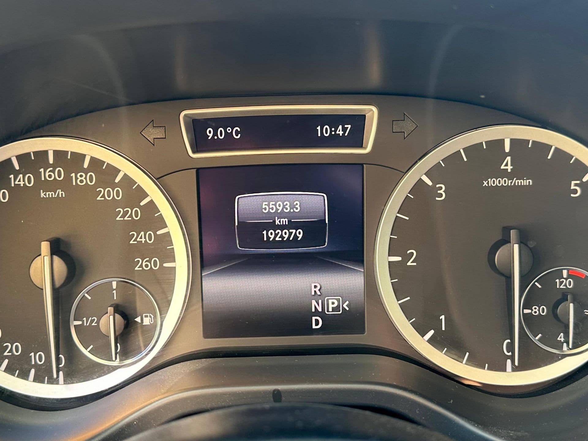 INFINITI qx30