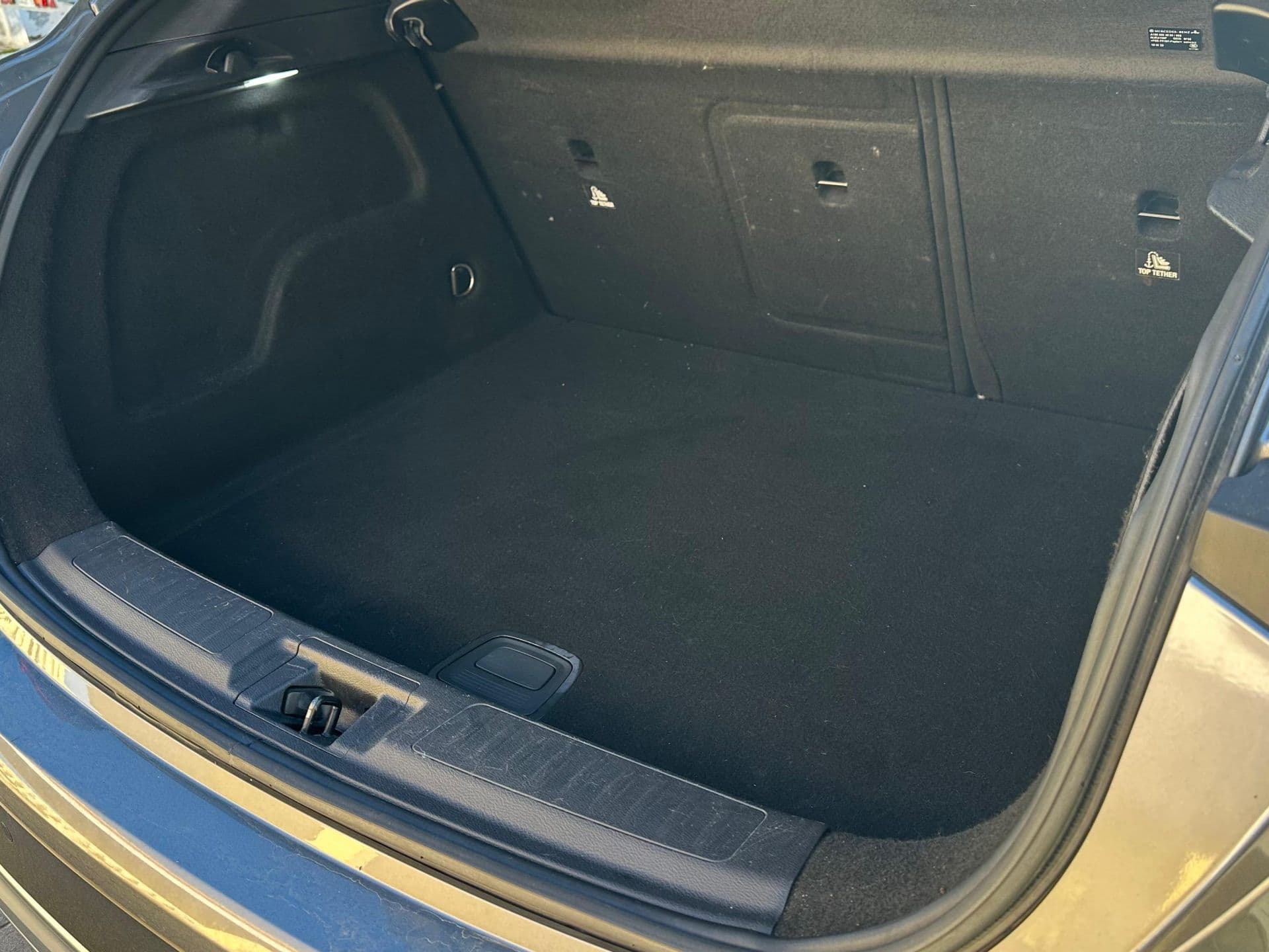 INFINITI qx30