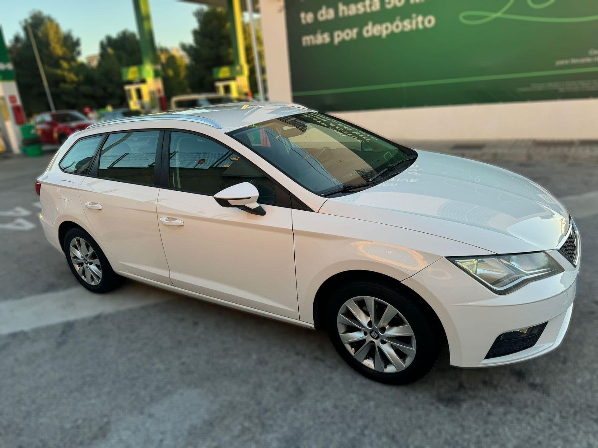 SEAT leon
