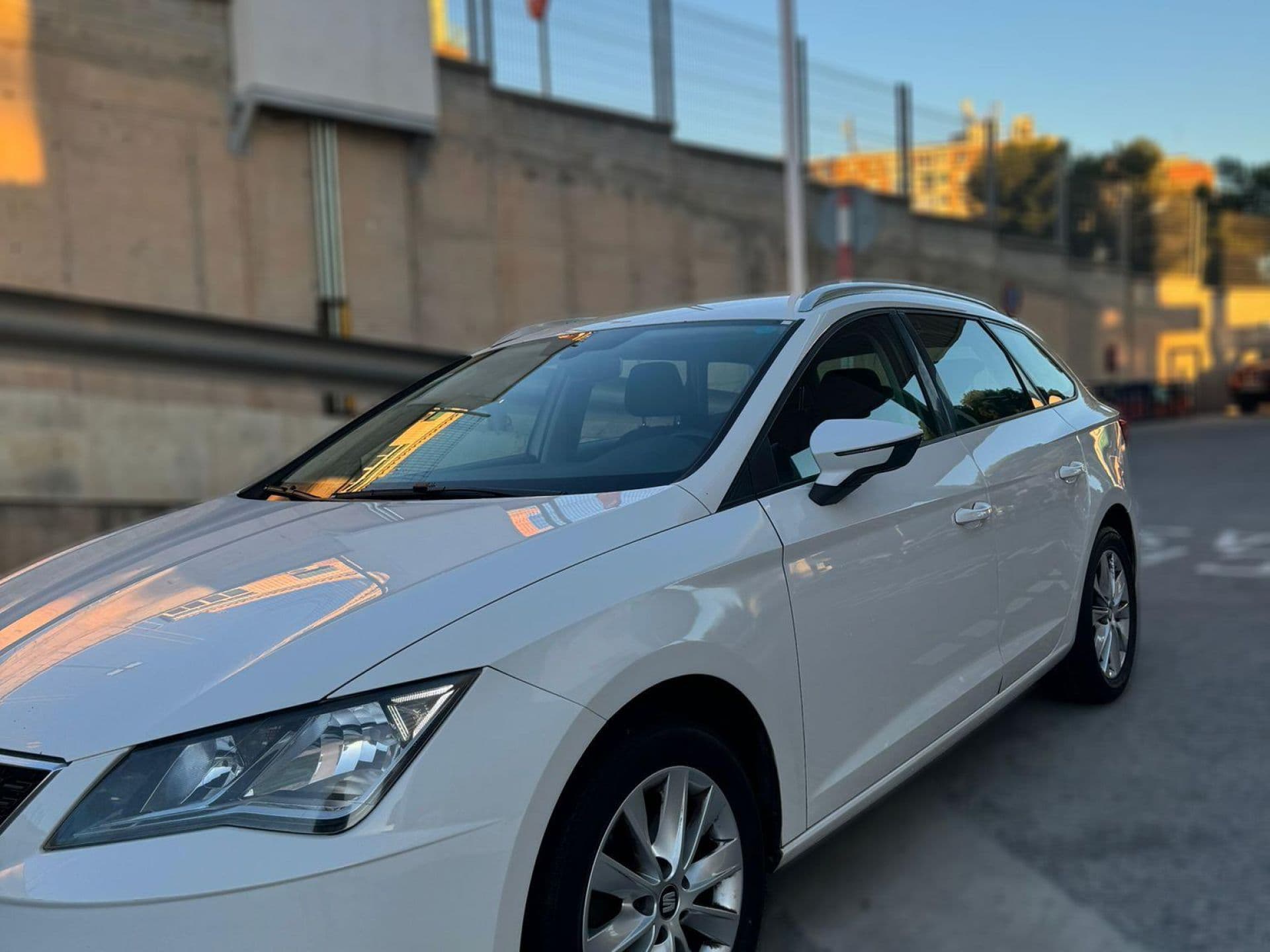 SEAT leon