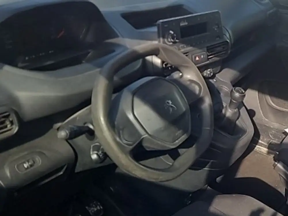 PEUGEOT partner - Foto 6 | Clidrive