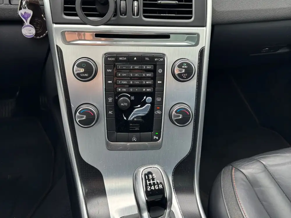VOLVO xc60 de segunda mano | Clidrive