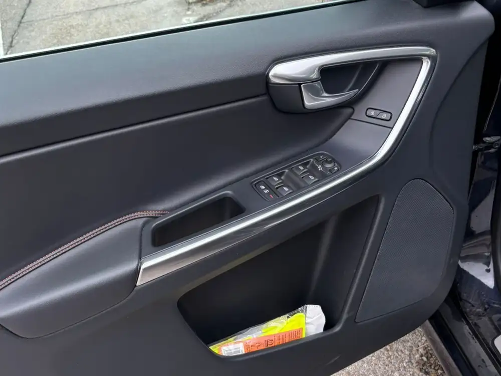 VOLVO xc60 de segunda mano | Clidrive