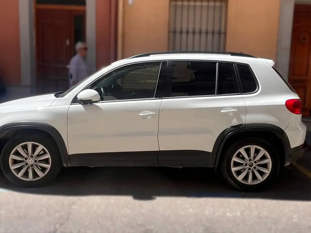VOLKSWAGEN tiguan - Foto 5 | Clidrive