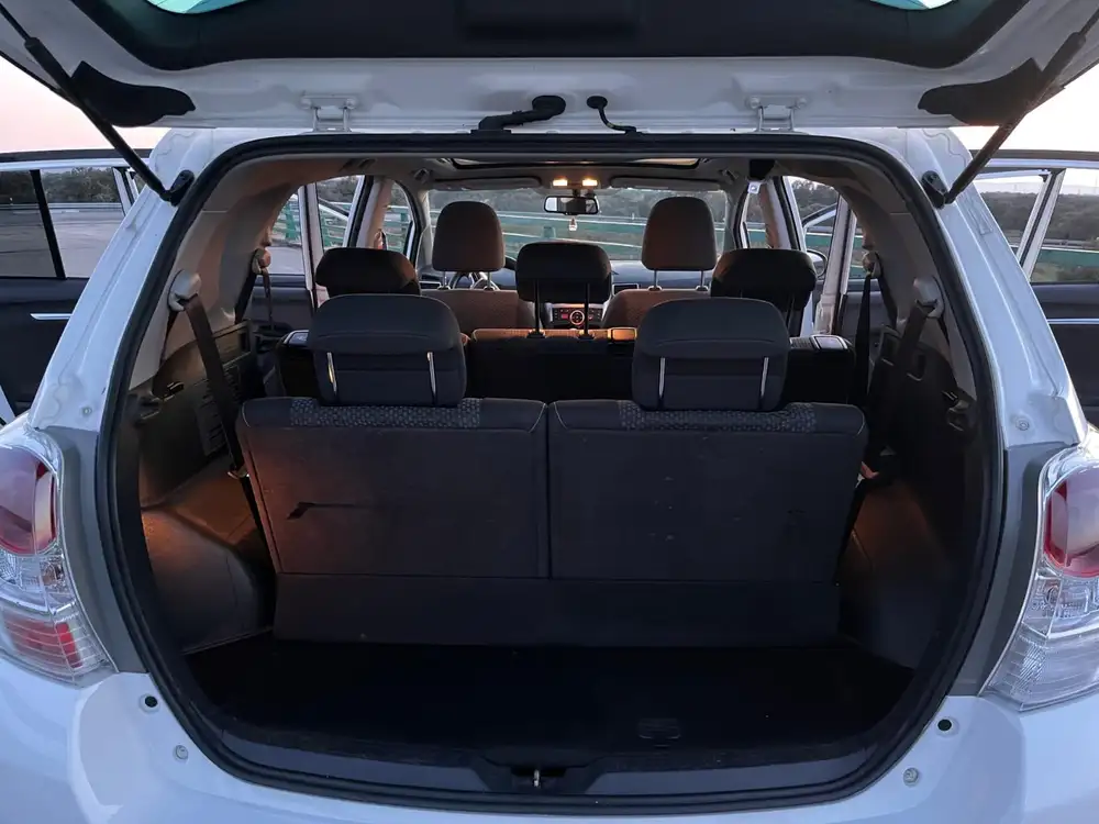 TOYOTA verso - Foto 10 | Clidrive