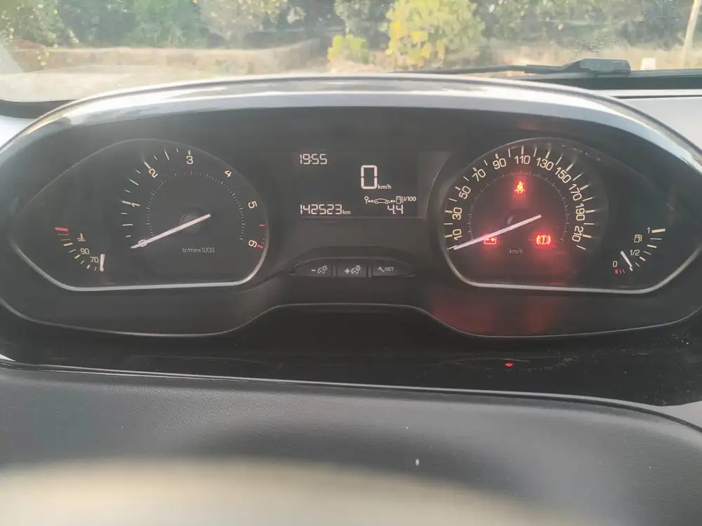 PEUGEOT 208 de segunda mano | Clidrive