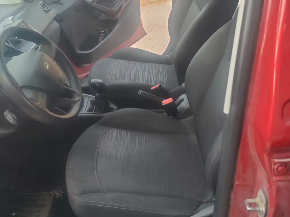 PEUGEOT 208 de segunda mano | Clidrive