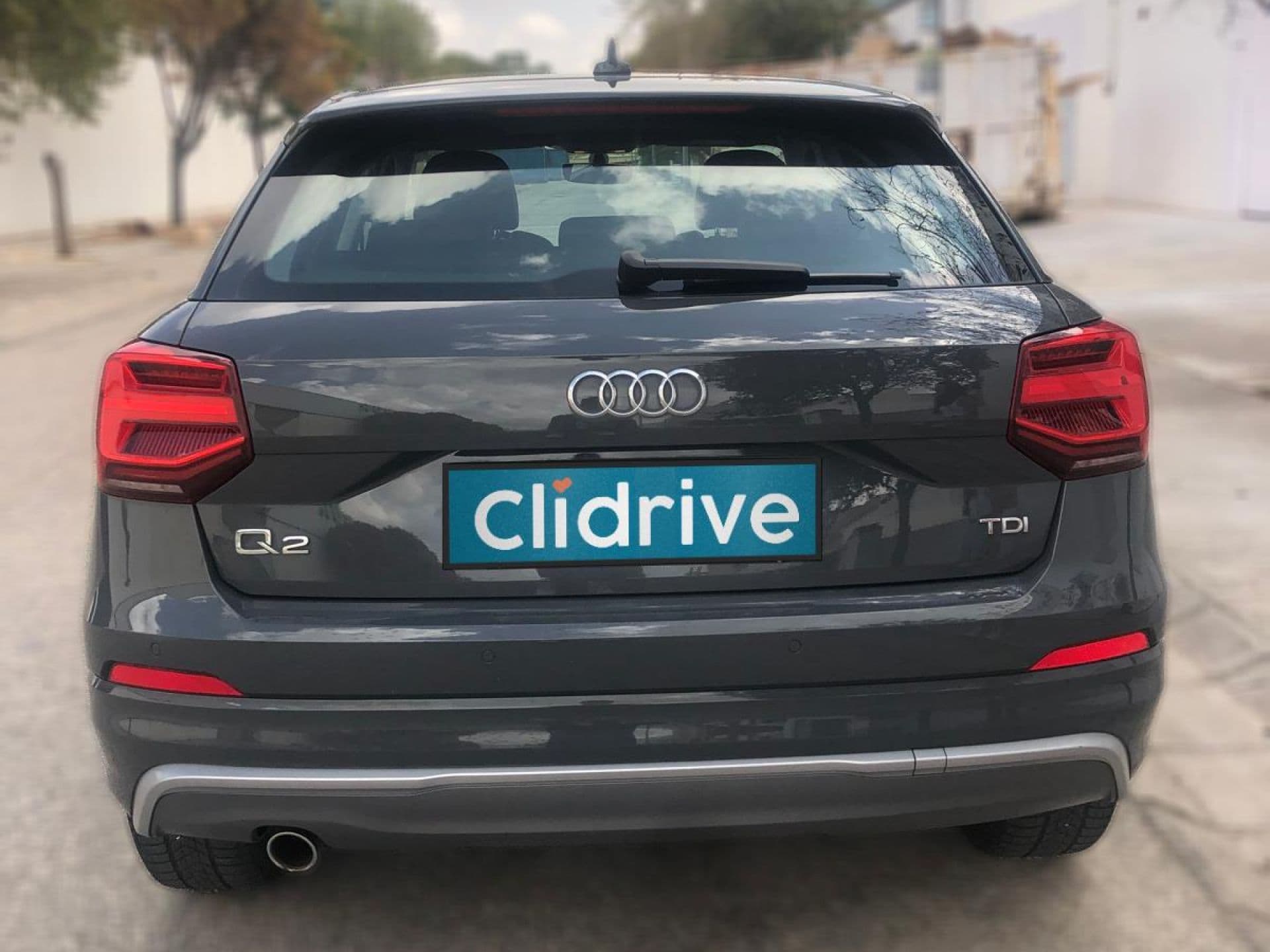 AUDI q2