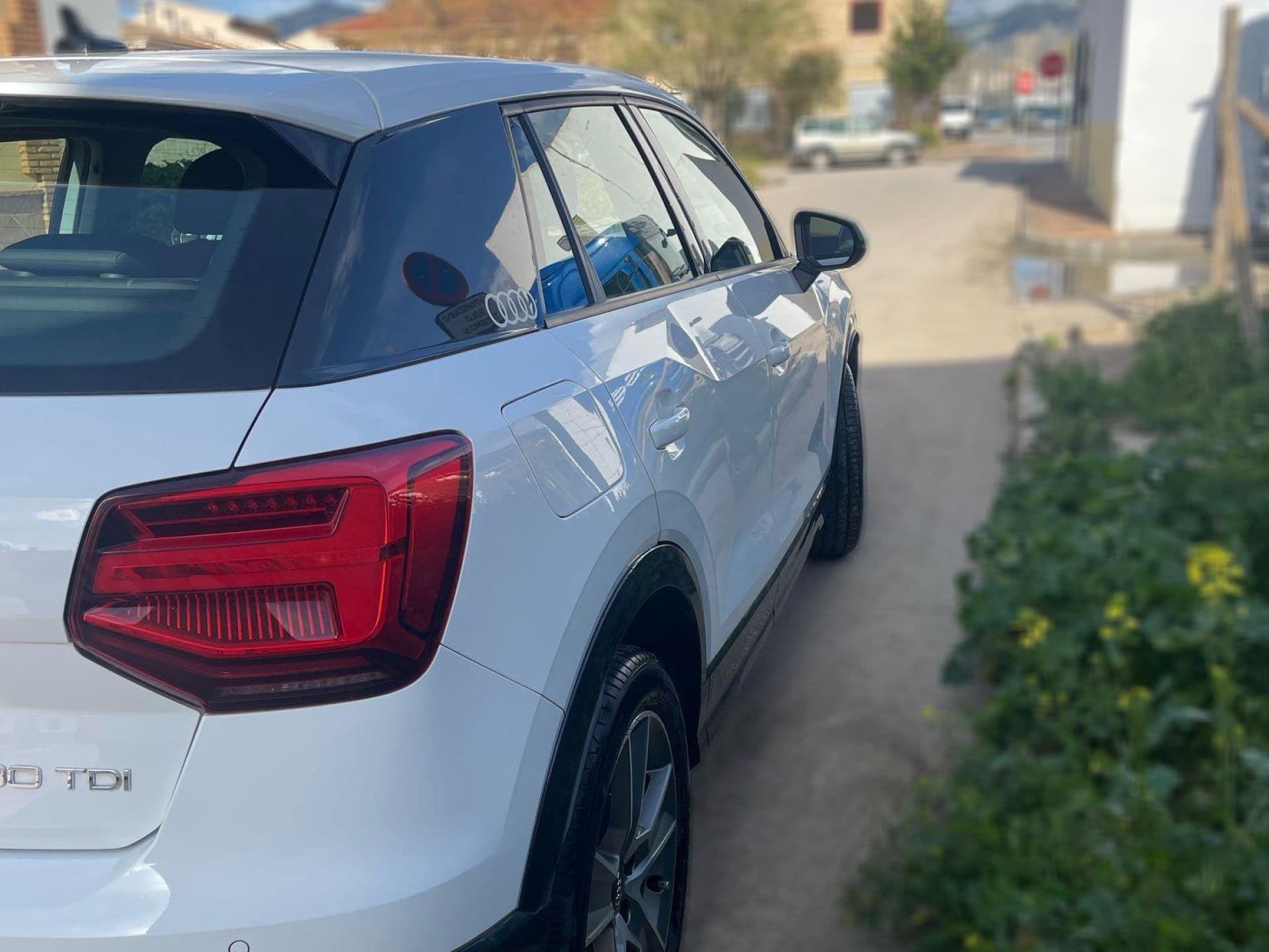 AUDI q2
