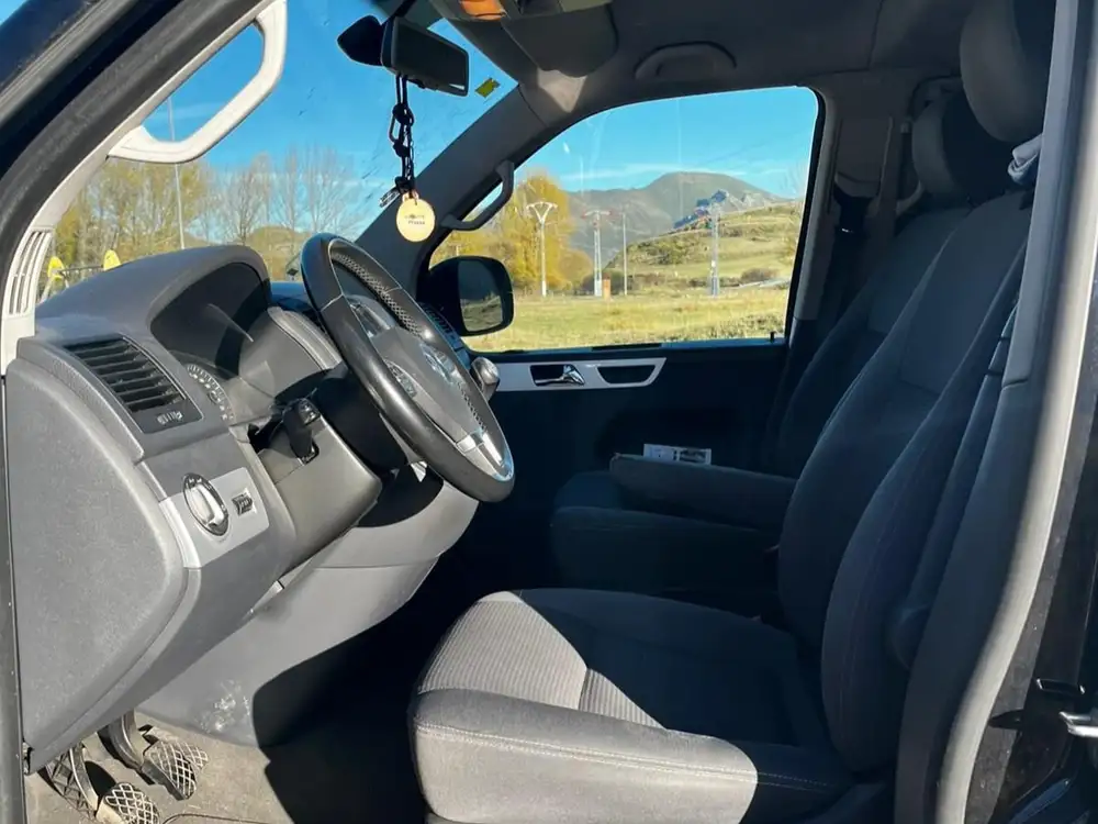 VOLKSWAGEN multivan de segunda mano | Clidrive