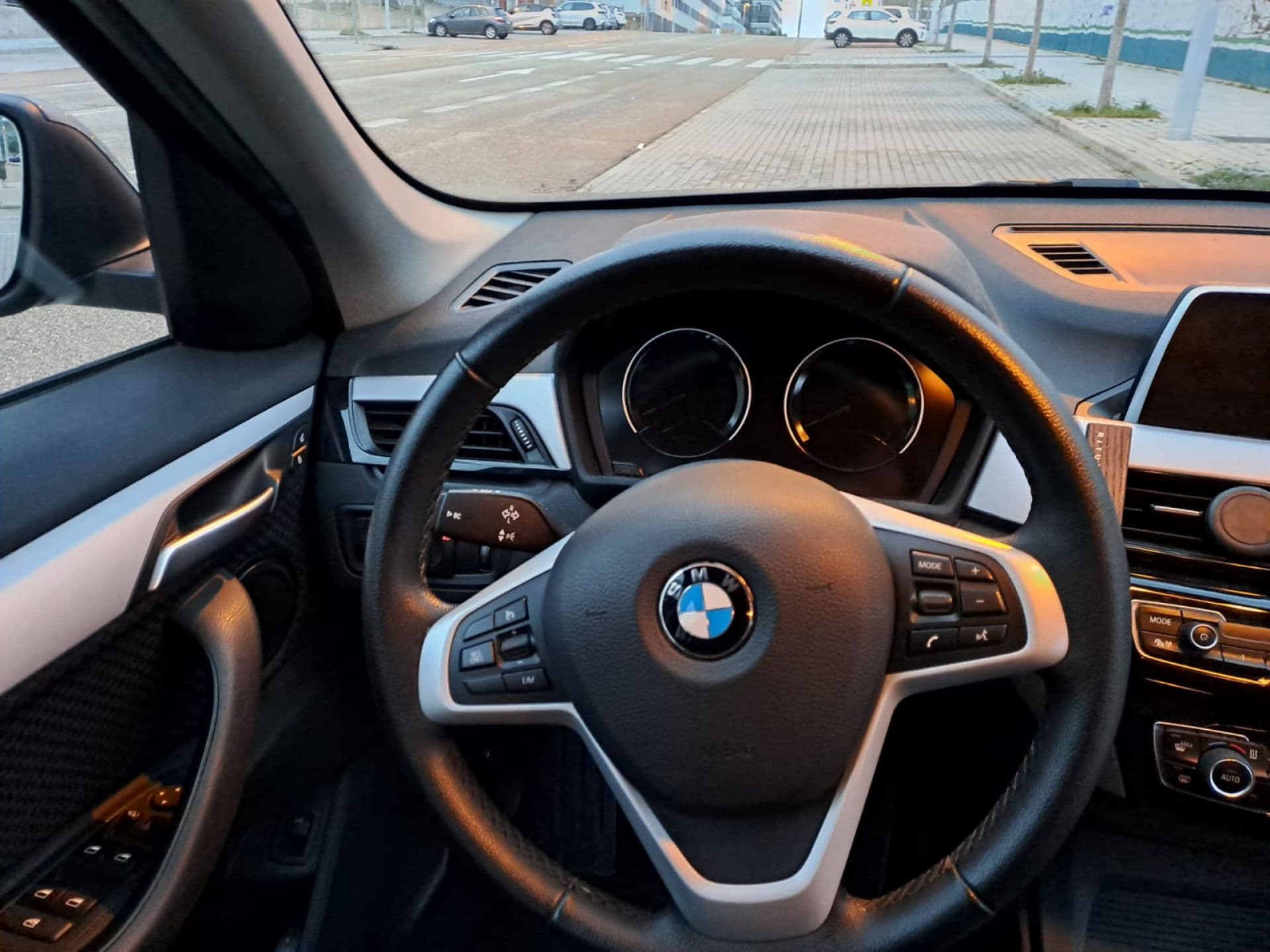 BMW x1