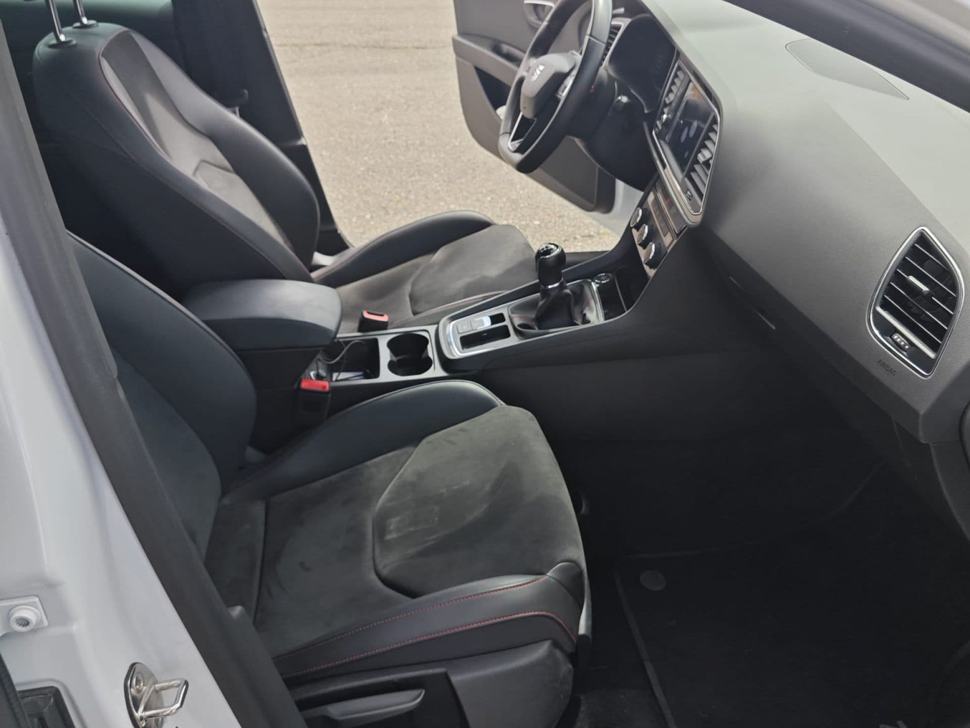 SEAT leon