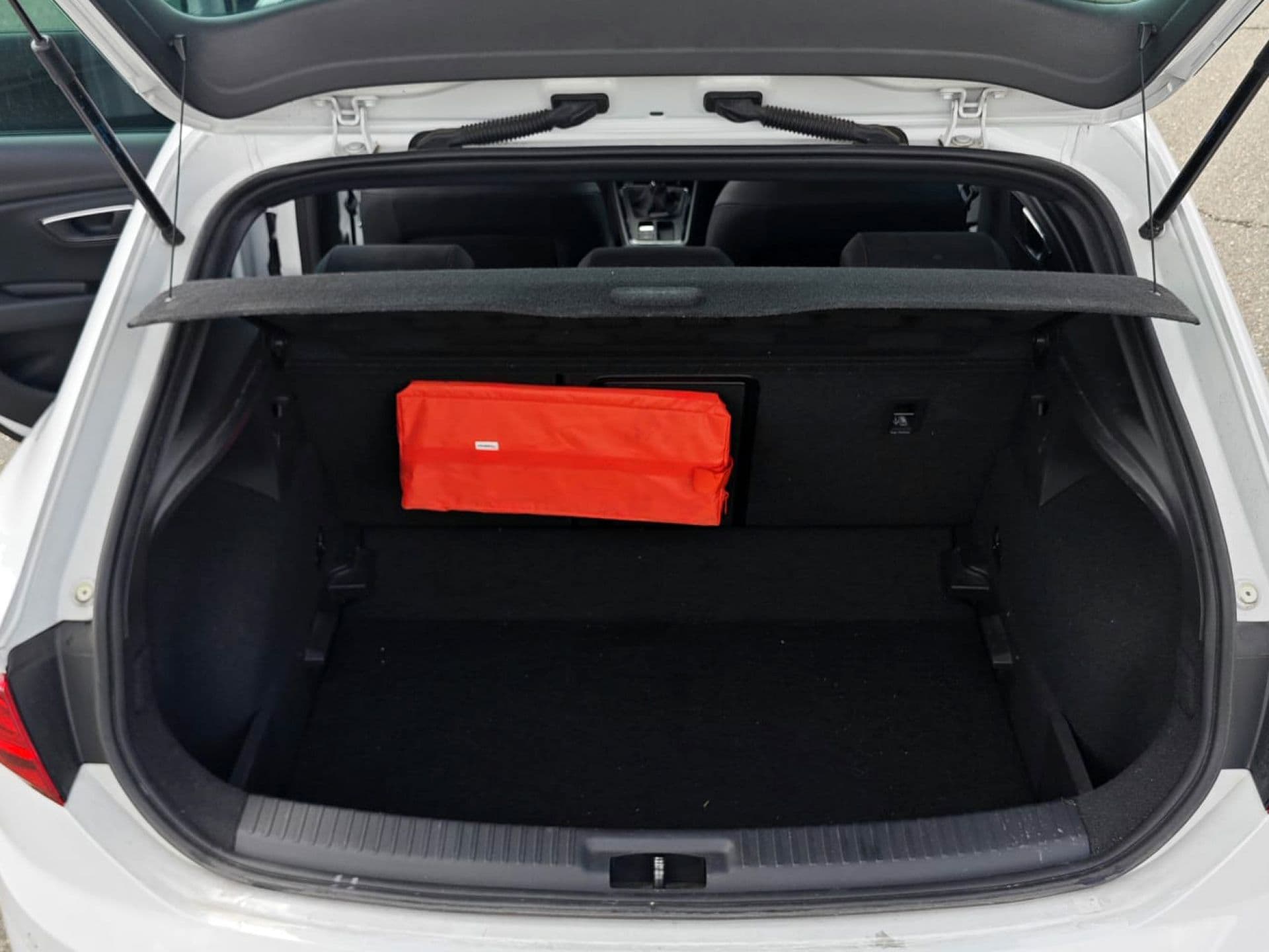 SEAT leon