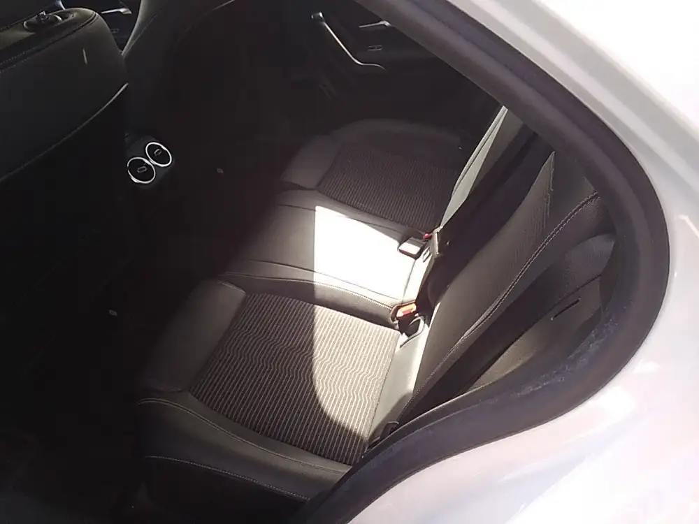 MERCEDES clase a - Foto 10 | Clidrive