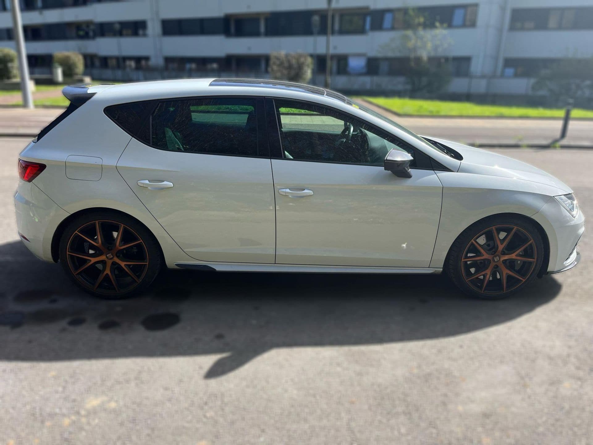 SEAT leon