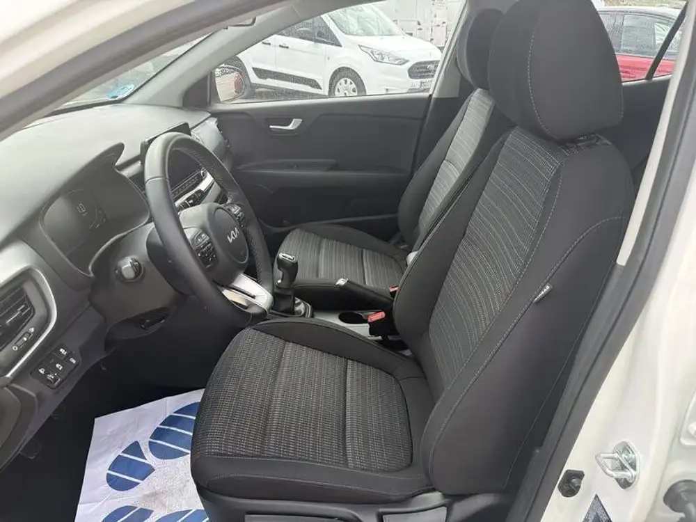 KIA stonic - Foto 14 | Clidrive