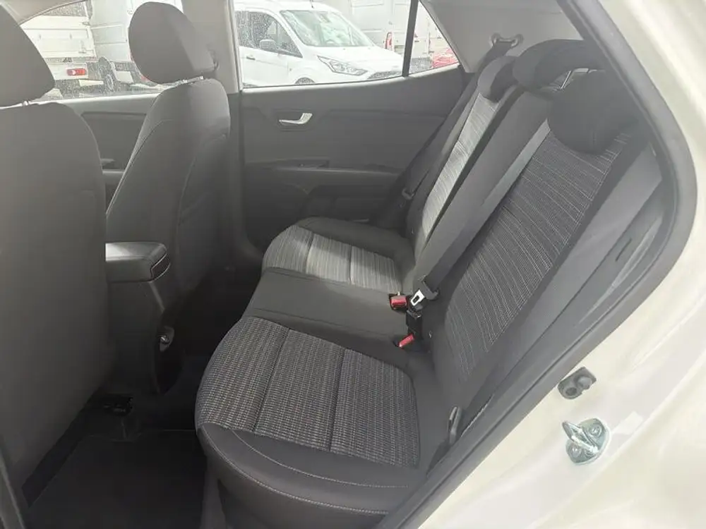 KIA stonic - Foto 16 | Clidrive