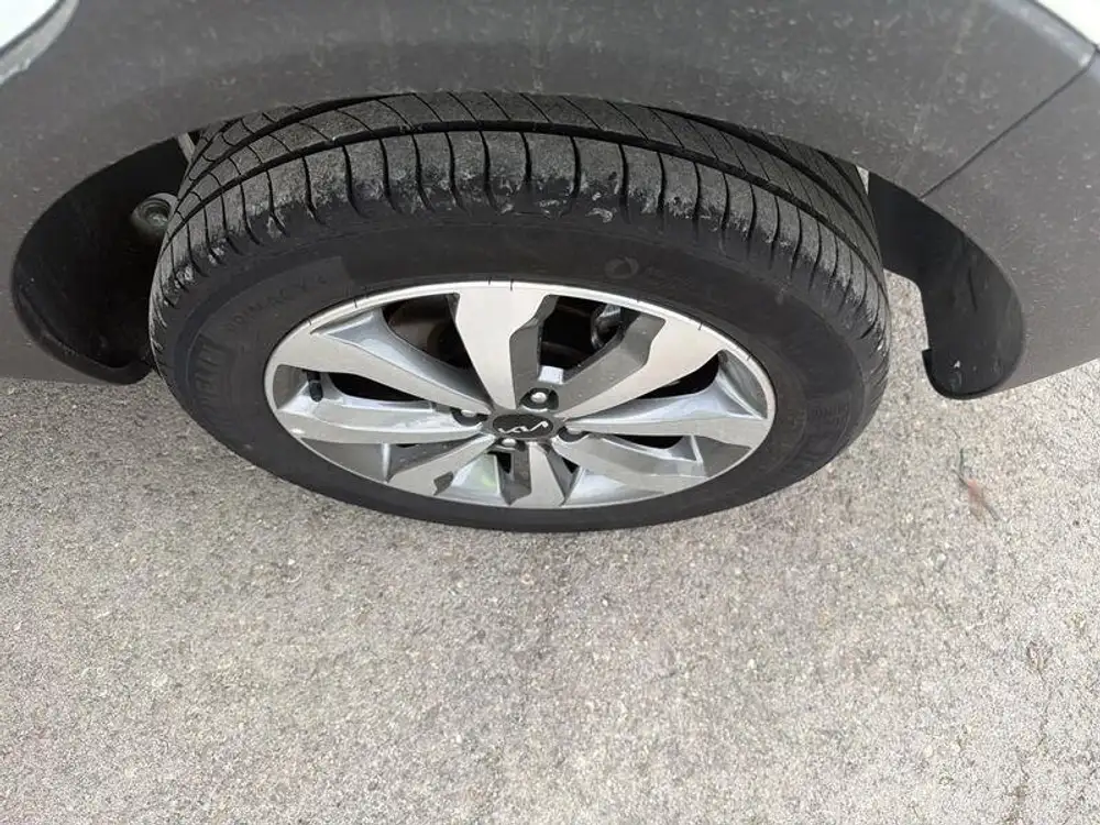 KIA stonic - Foto 18 | Clidrive