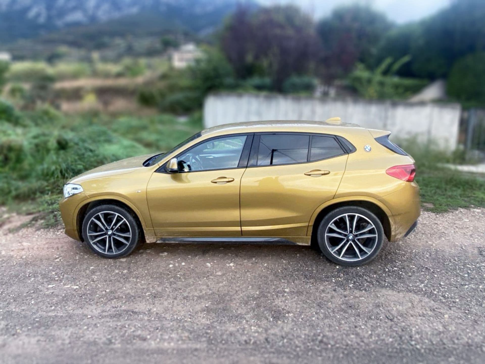 BMW x2