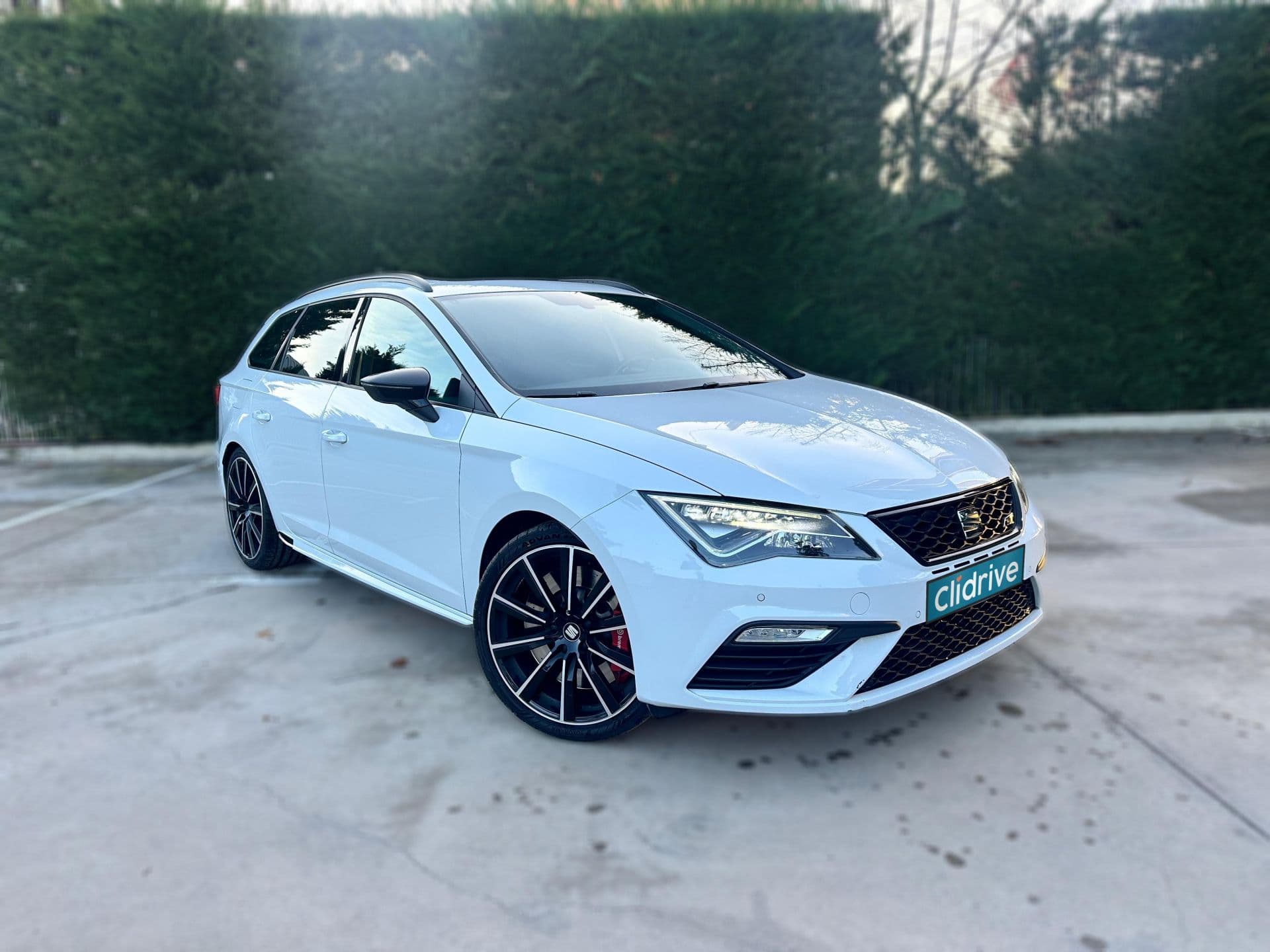 SEAT leon