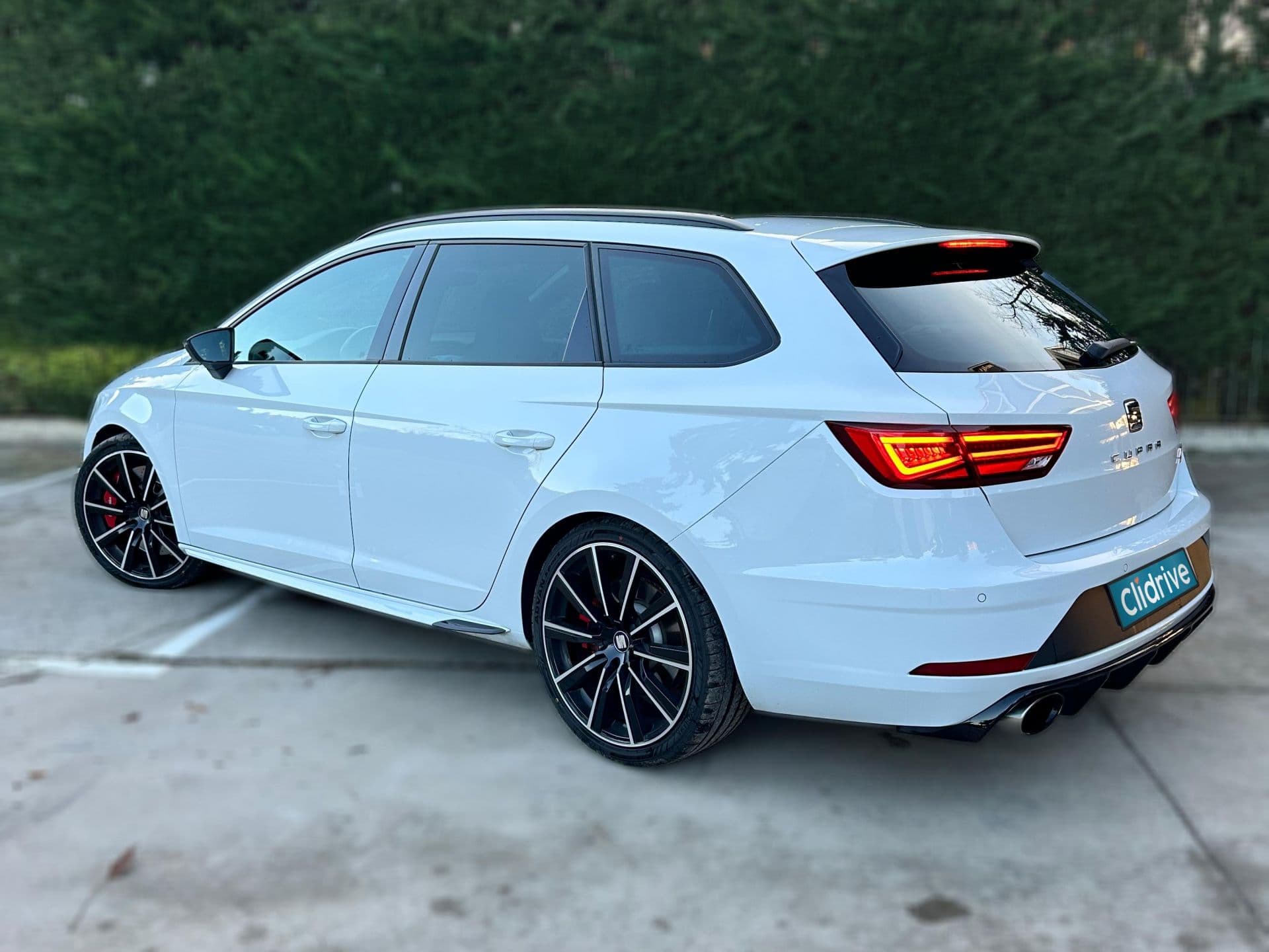 SEAT leon