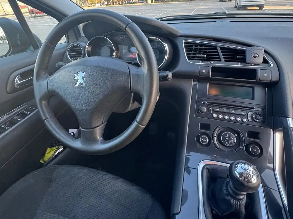 PEUGEOT 3008 - Foto 5 | Clidrive