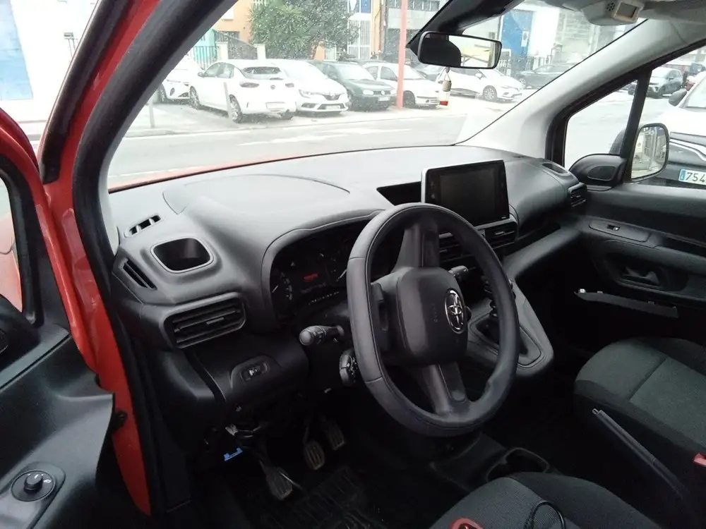 TOYOTA proace city verso de segunda mano | Clidrive