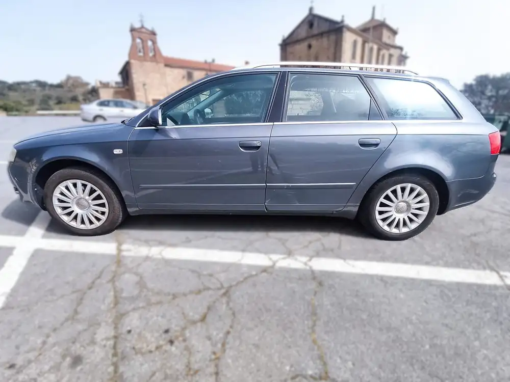 AUDI a4 - Foto 4 | Clidrive