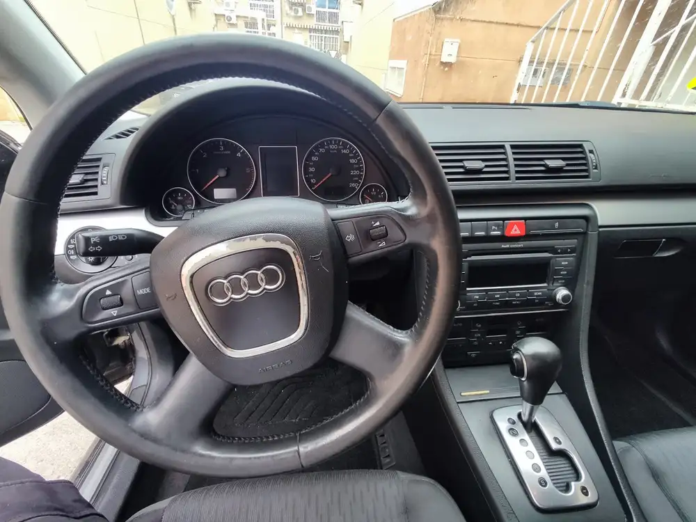 AUDI a4 - Foto 6 | Clidrive