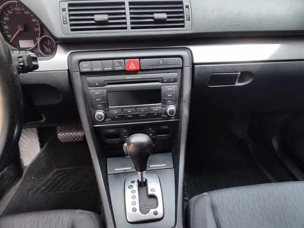 AUDI a4 - Foto 8 | Clidrive