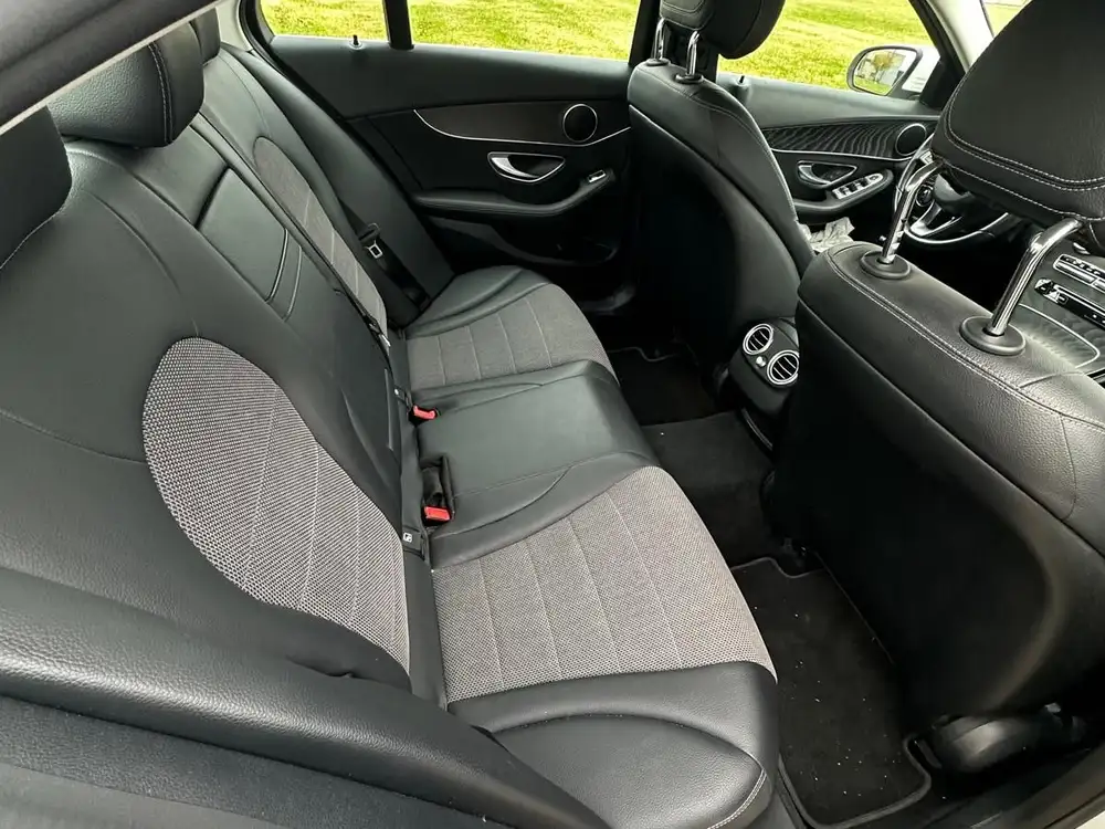 MERCEDES clase c - Foto 9 | Clidrive