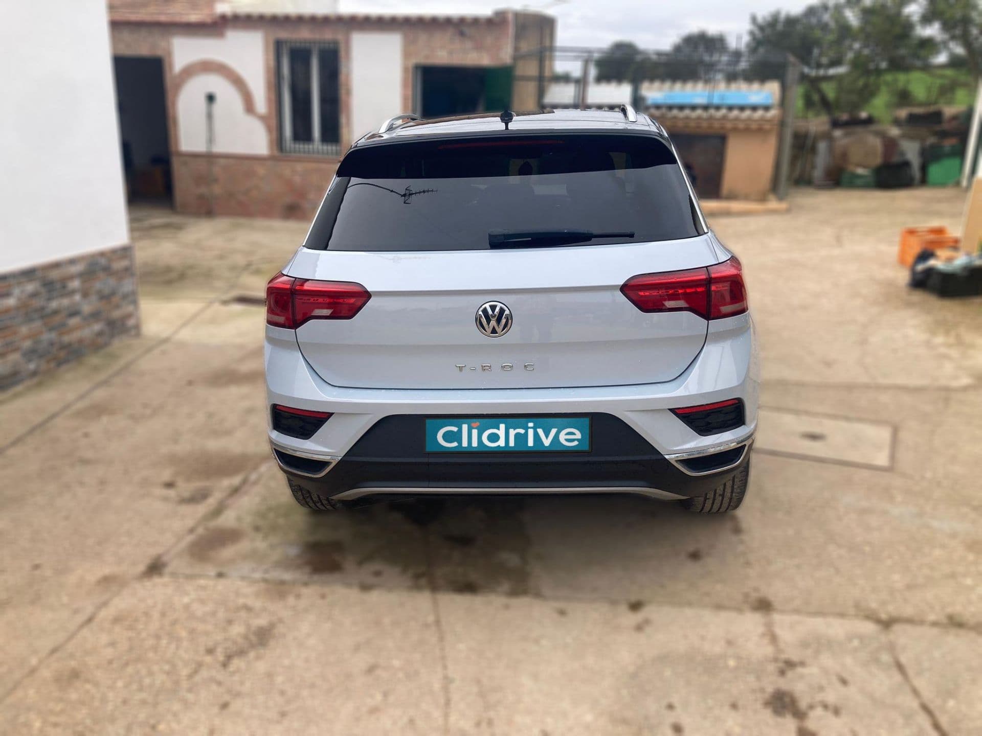 VOLKSWAGEN t-roc