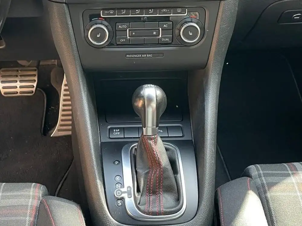 VOLKSWAGEN golf - Foto 10 | Clidrive