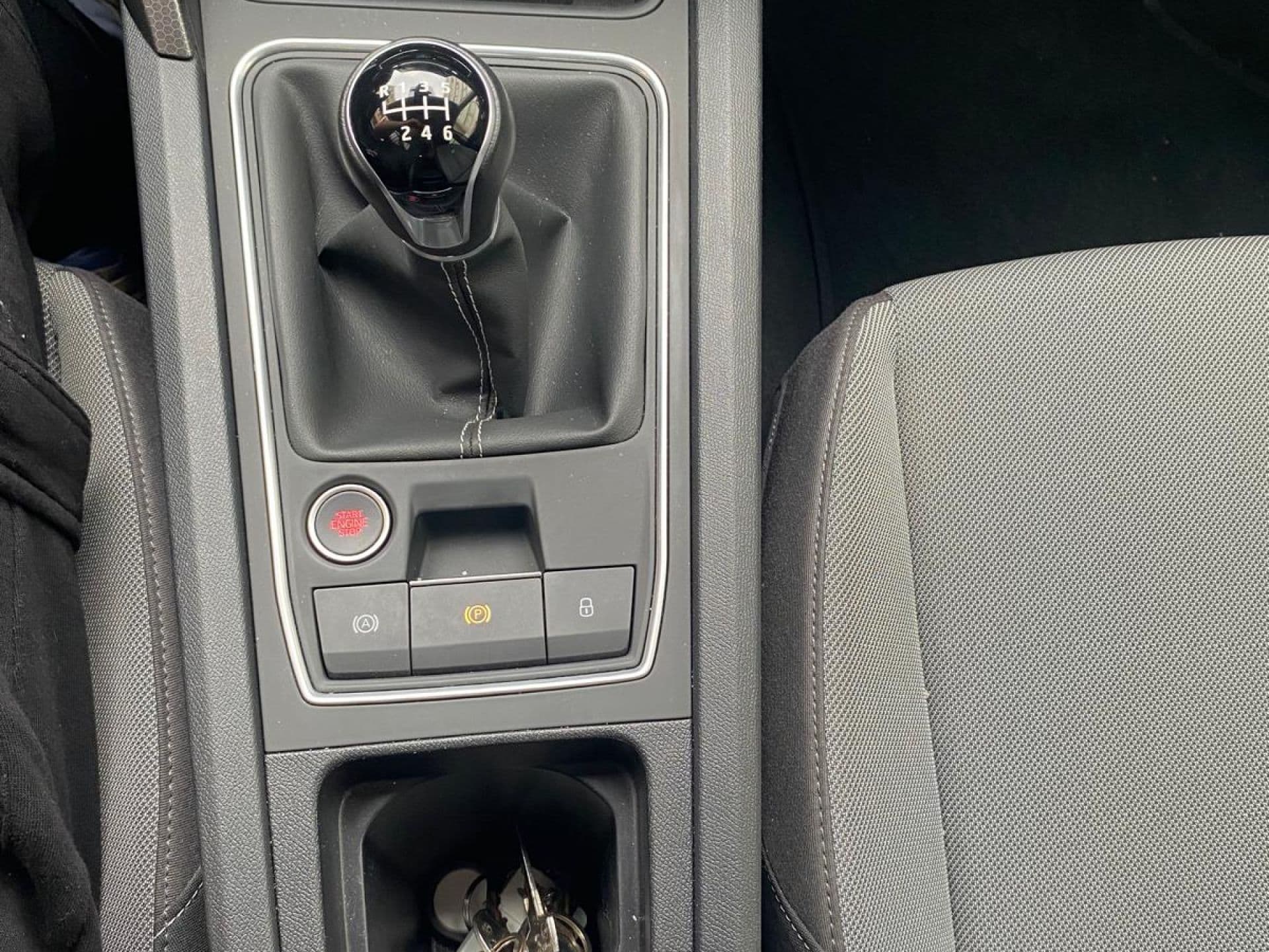 SEAT leon