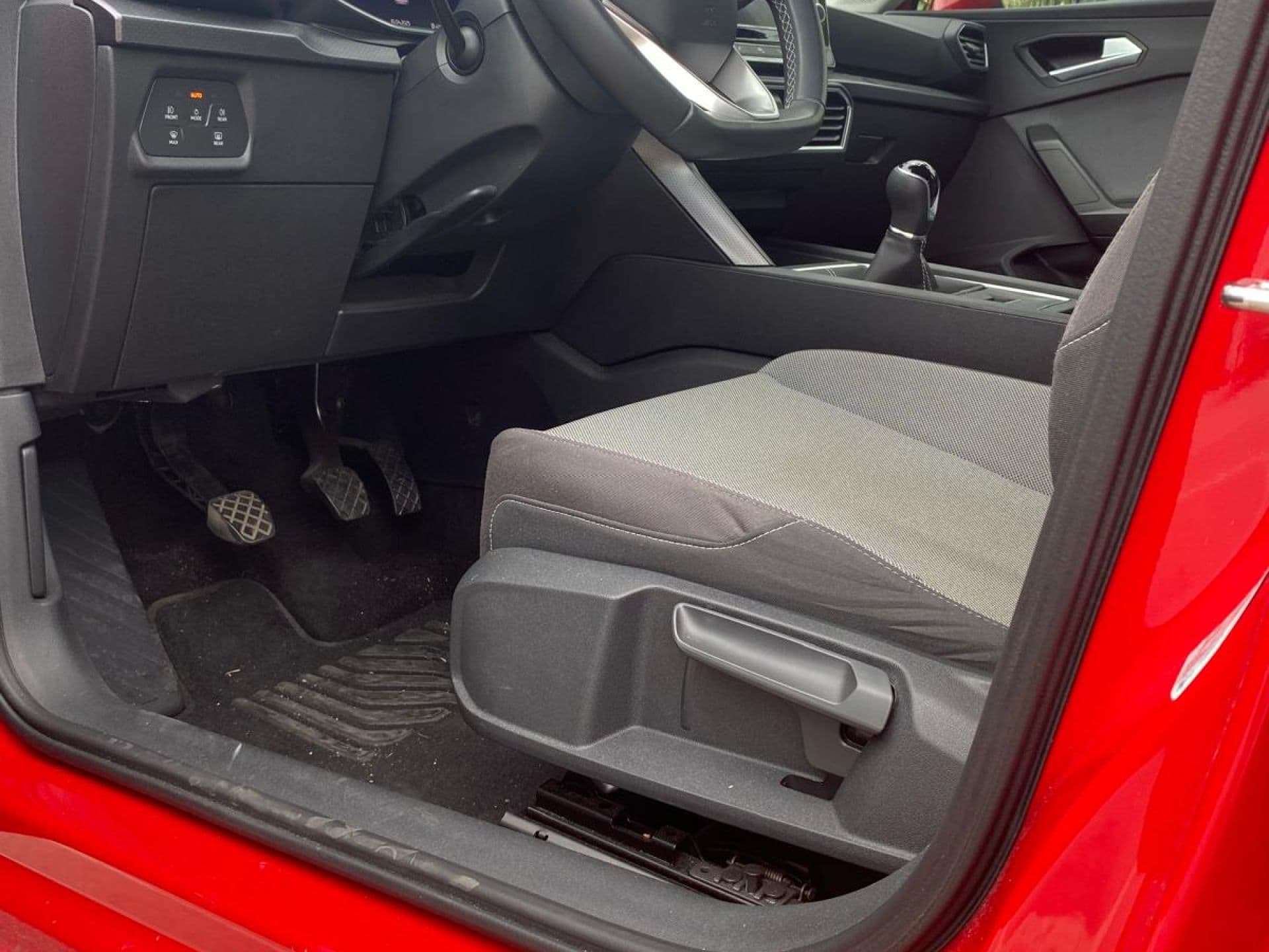 SEAT leon