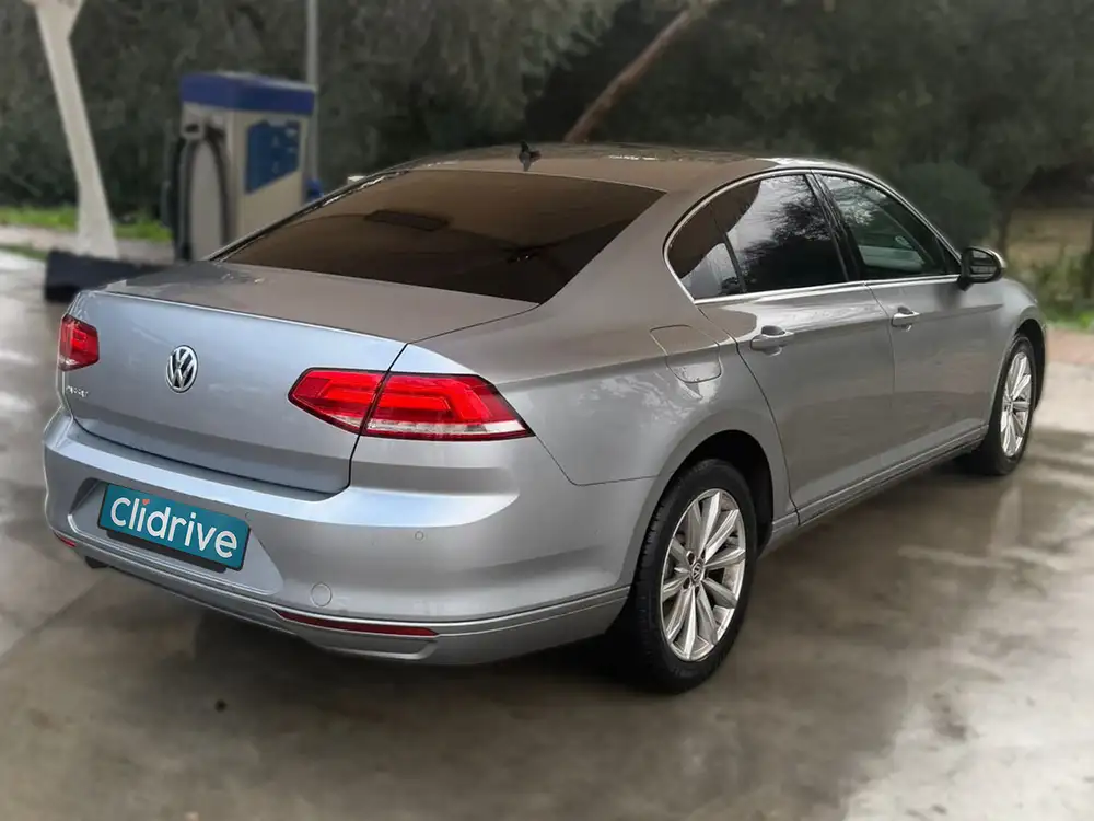 VOLKSWAGEN passat de segunda mano | Clidrive