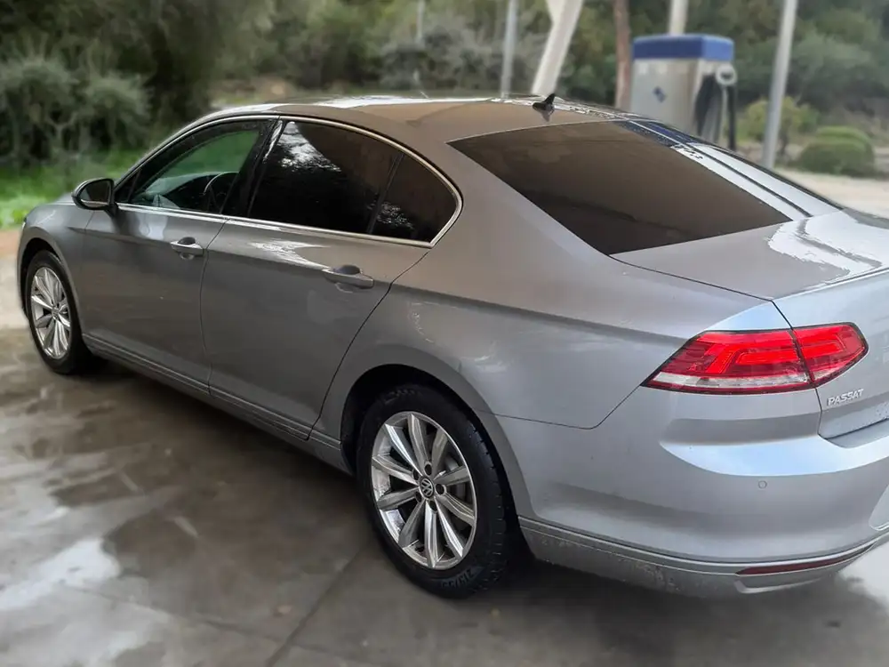 VOLKSWAGEN passat de segunda mano | Clidrive