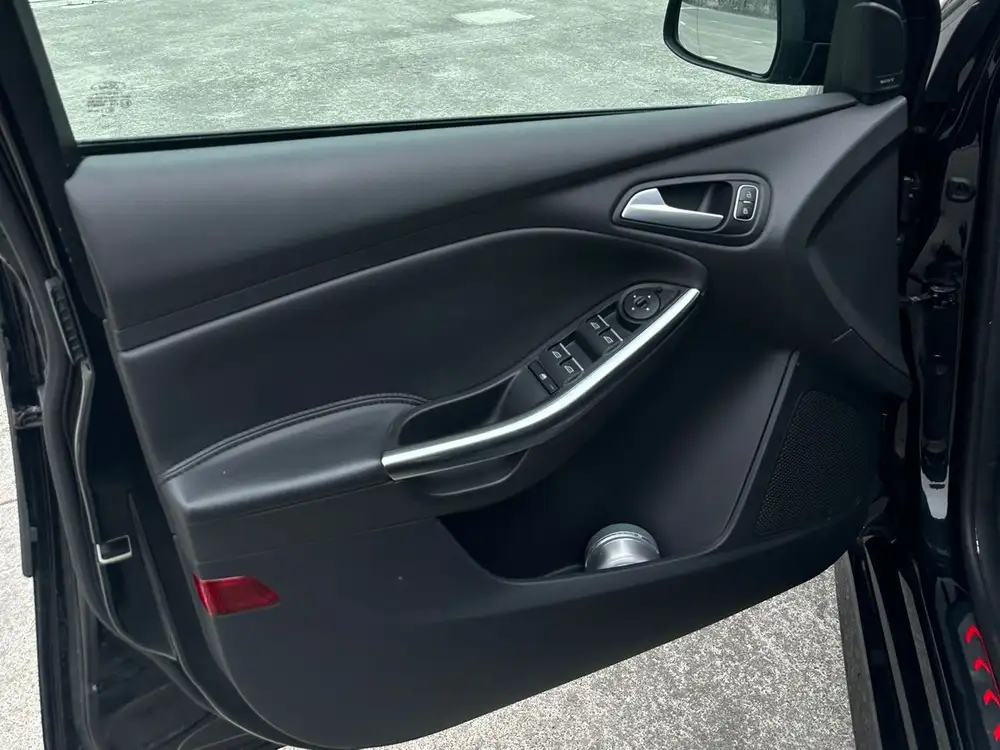 FORD focus - Foto 9 | Clidrive