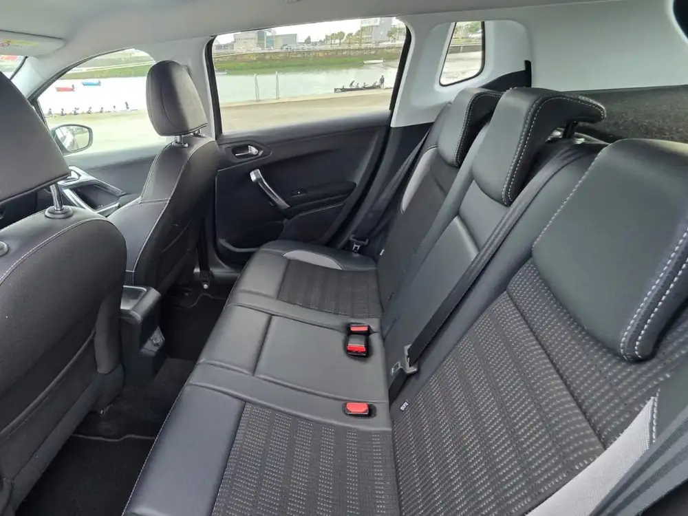 PEUGEOT 2008 - Foto 8 | Clidrive