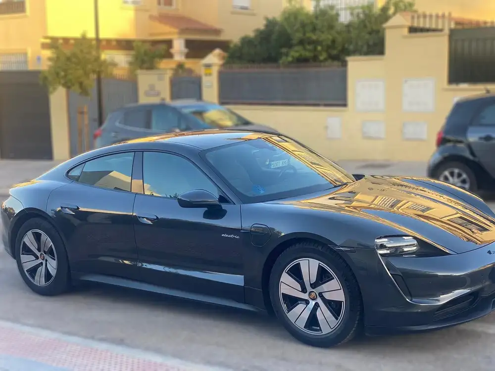 PORSCHE taycan de segunda mano | Clidrive