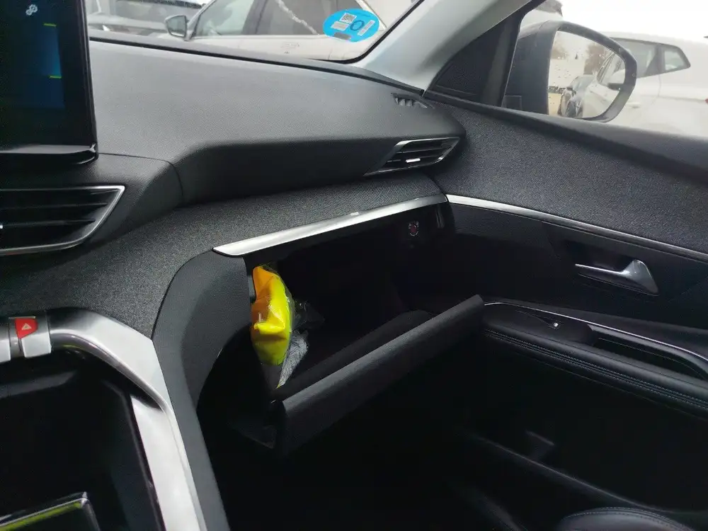 PEUGEOT 3008 - Foto 10 | Clidrive