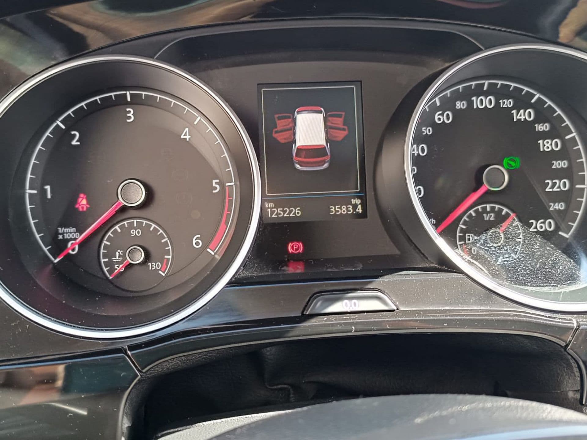 VOLKSWAGEN touran