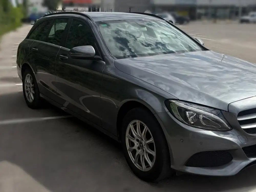 MERCEDES clase c - Foto 3 | Clidrive