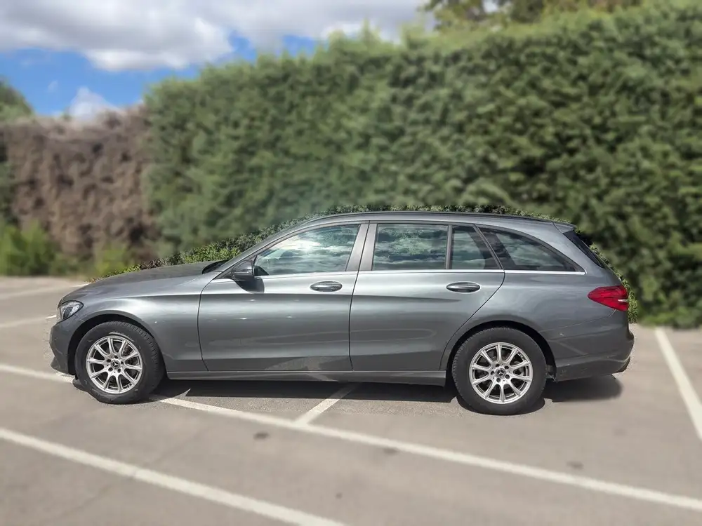 MERCEDES clase c - Foto 8 | Clidrive