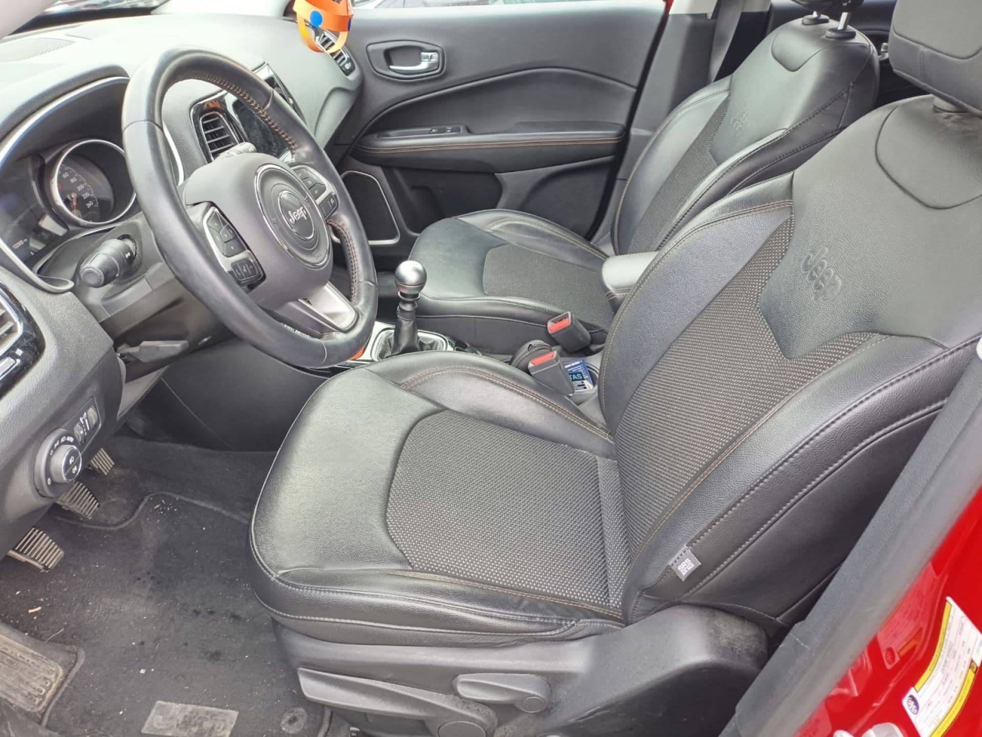 JEEP compass