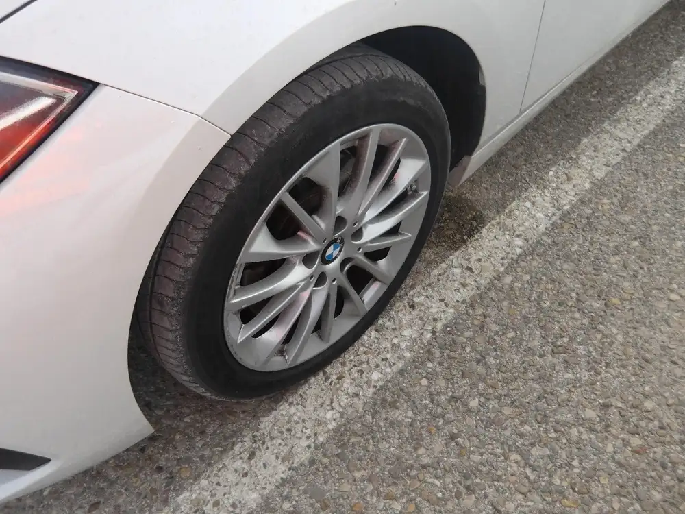 BMW serie 1 - Foto 17 | Clidrive