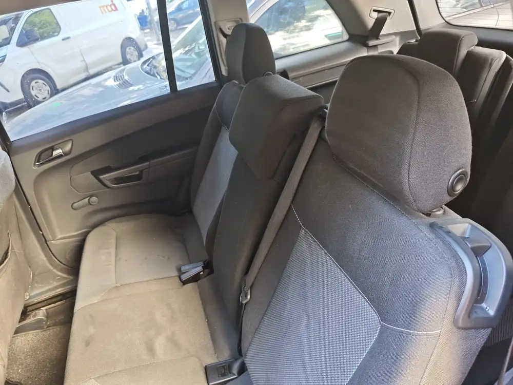 OPEL zafira de segunda mano | Clidrive