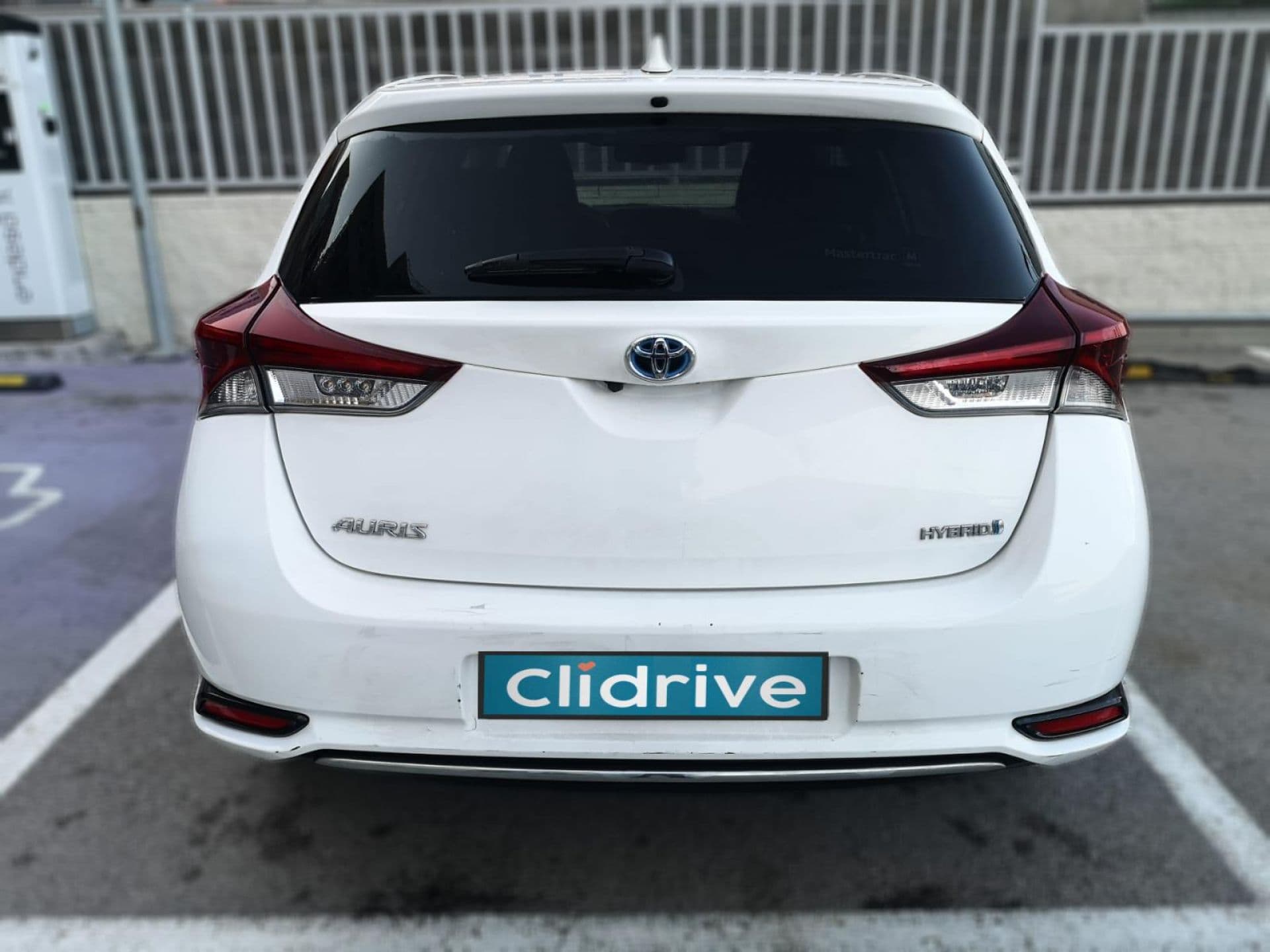 TOYOTA auris