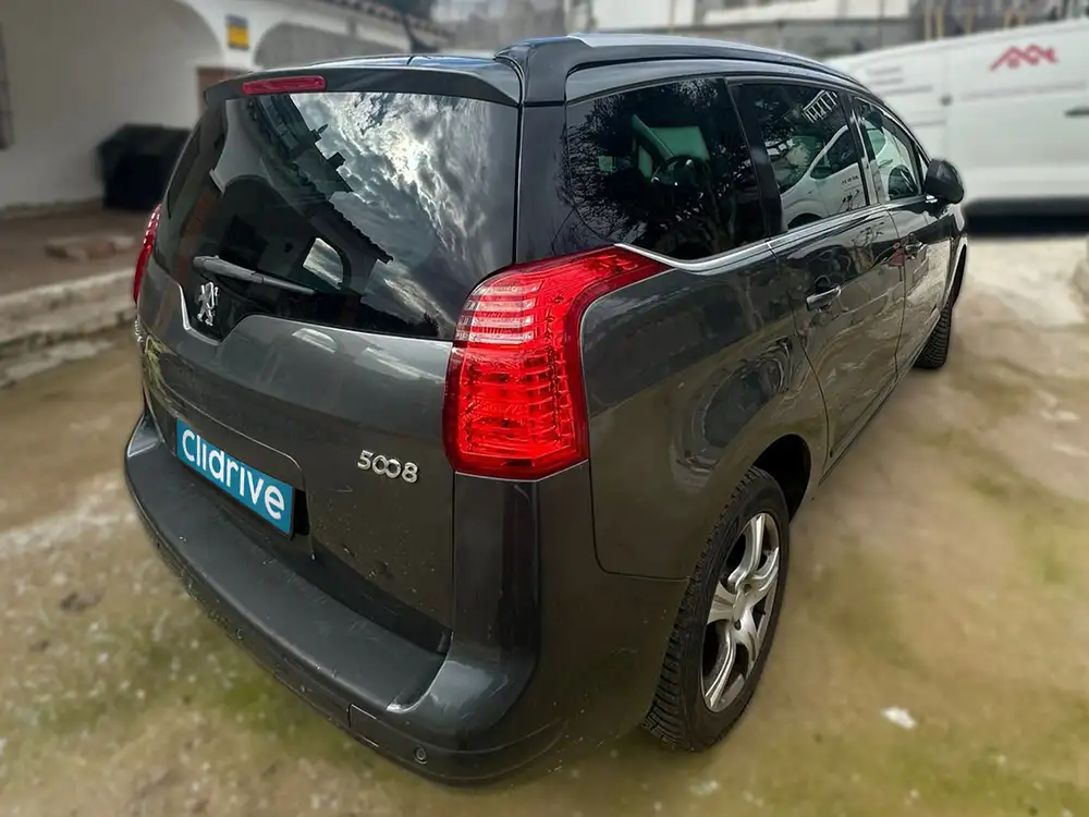 PEUGEOT 5008 - Foto 5 | Clidrive